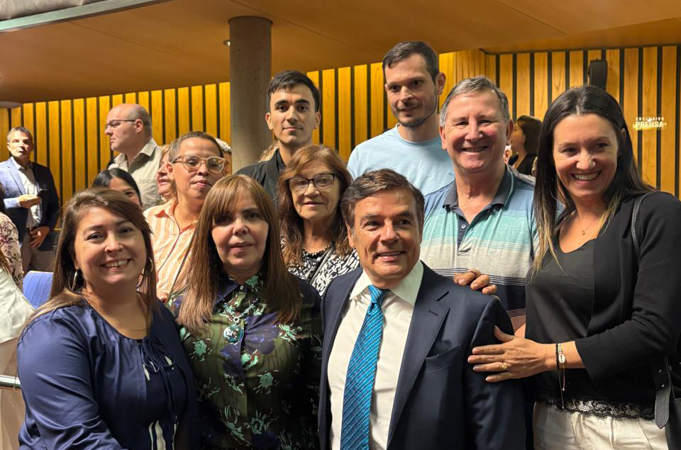 Proyecto de ley de Creacion del Laboratorio de analisis para la deteccion de residuos de farmacos y quimicos en alimentos
